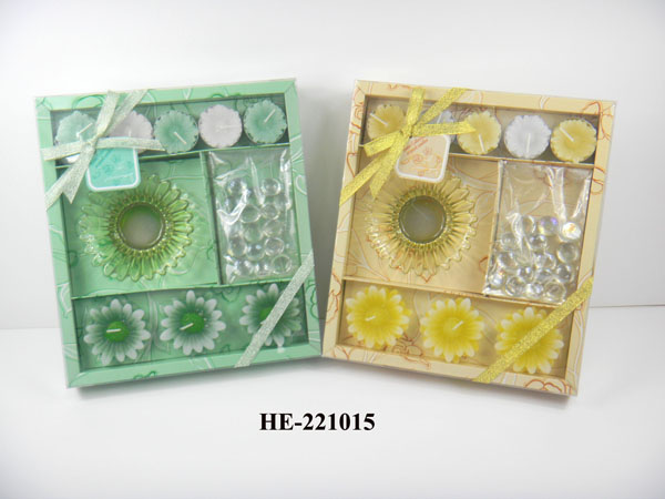 scented candles with glass holders in gift box